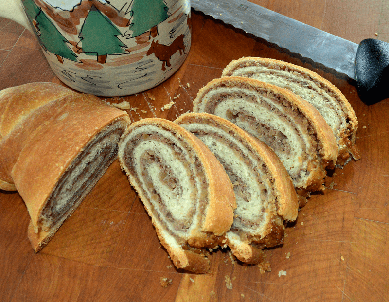 grannie geek, Shirley's Christmas Walnut Roll