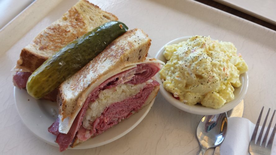 at mimi's table shapiro's deli indianapolis indiana llinda's order