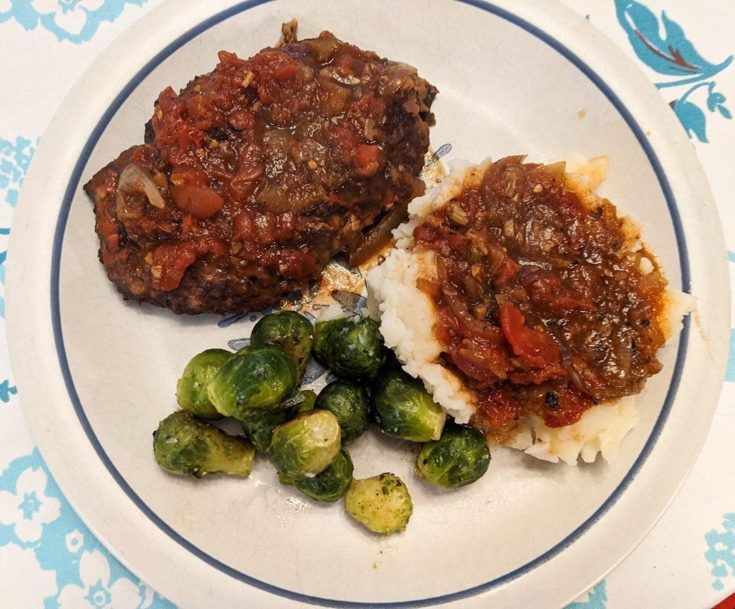 Old Fashioned Beef Cube Steak with Tomato Gravy